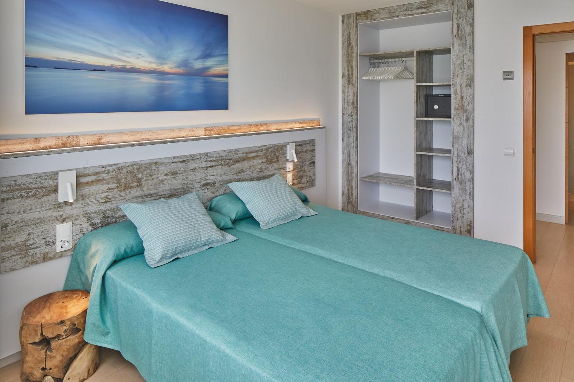 Apartamento de 2 dormitorios con balcón